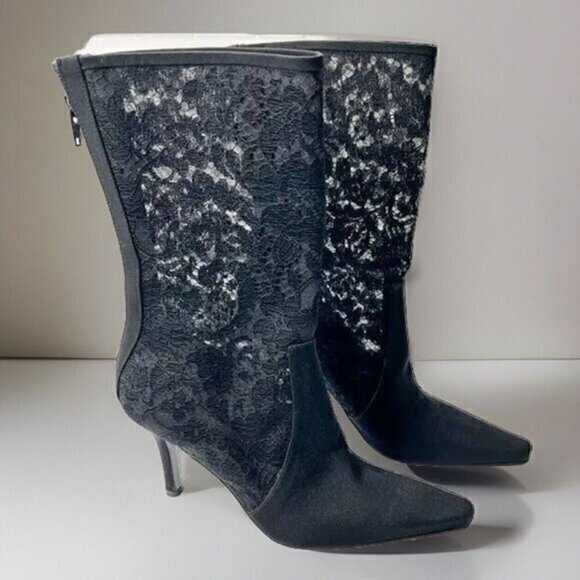 STUART WEITZMAN Boots Womens size 7 Lace Pattern Lace Trim Embellishment Boots - Picture 1 of 12